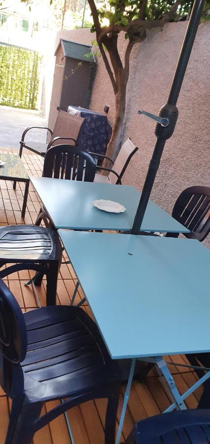 La Casa Del Capitano Apartment เลวานโต ภายนอก รูปภาพ