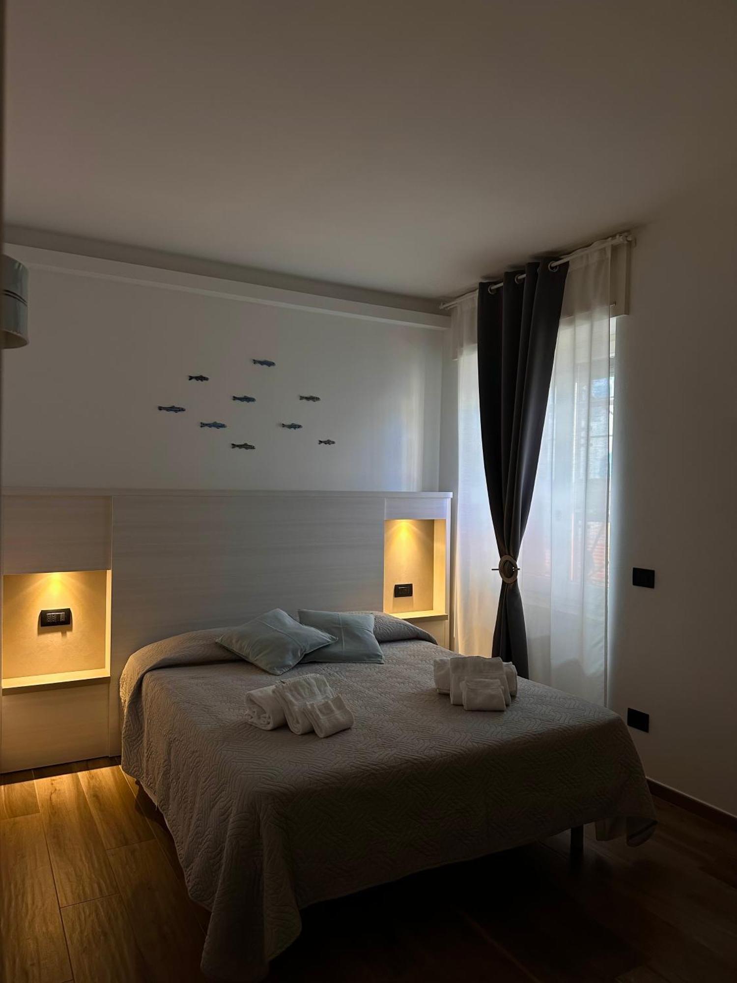 La Casa Del Capitano Apartment เลวานโต ภายนอก รูปภาพ