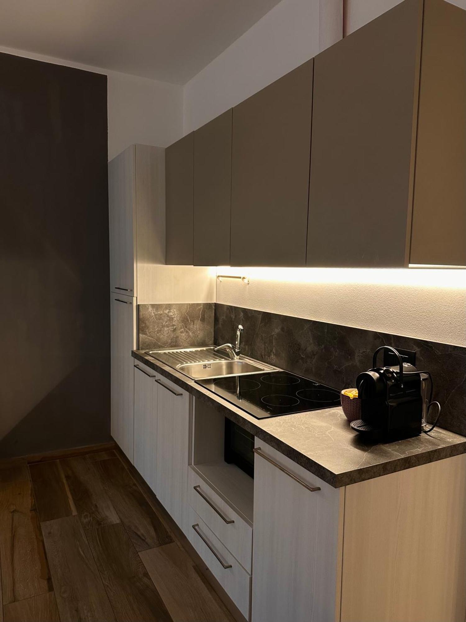 La Casa Del Capitano Apartment เลวานโต ภายนอก รูปภาพ